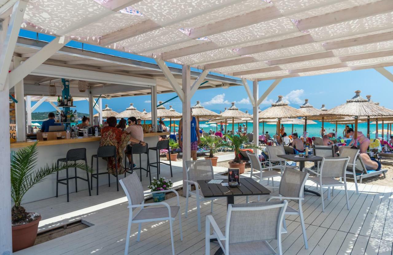 House Kostas On The Beach ซาร์ตี ภายนอก รูปภาพ