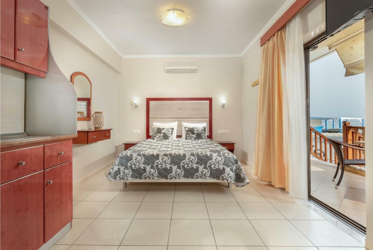 House Kostas On The Beach ซาร์ตี ภายนอก รูปภาพ