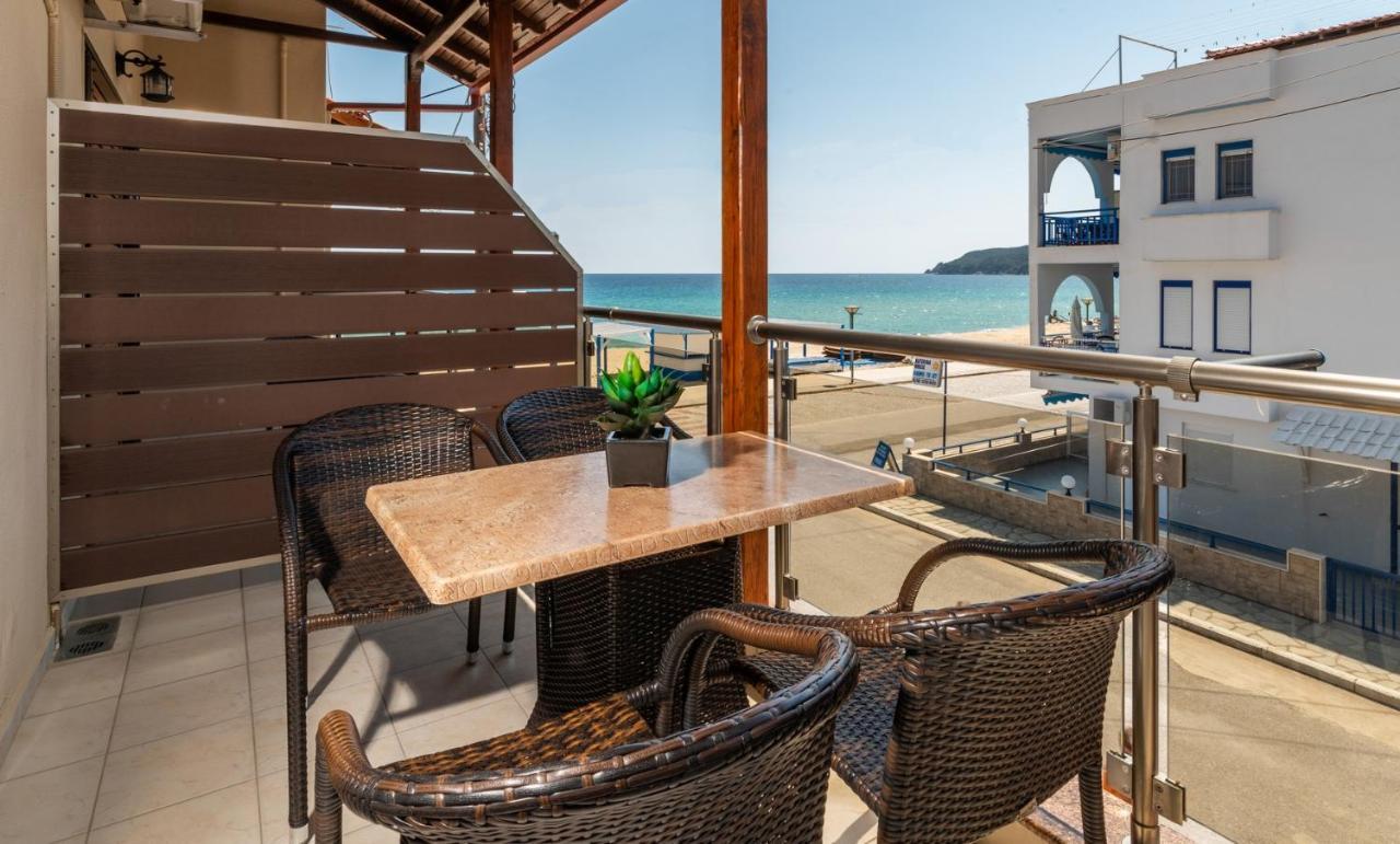House Kostas On The Beach ซาร์ตี ภายนอก รูปภาพ