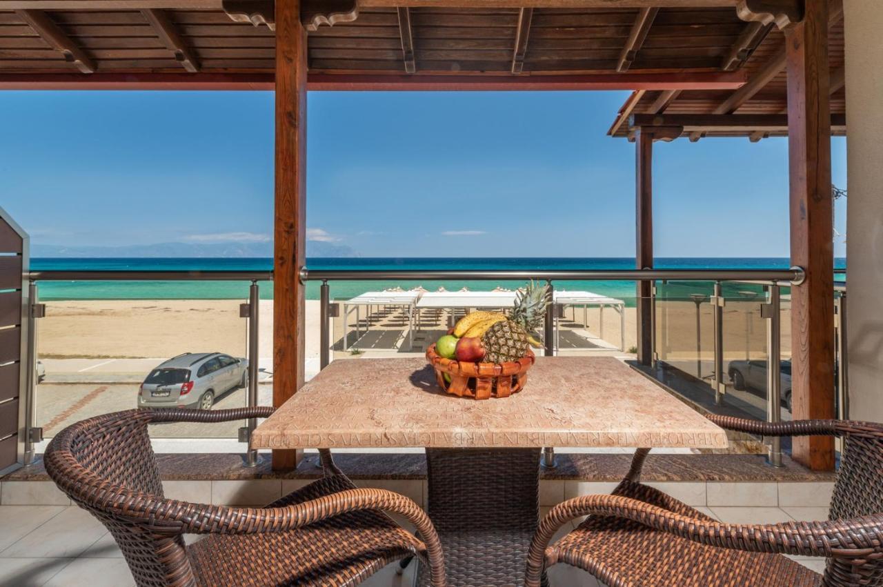 House Kostas On The Beach ซาร์ตี ภายนอก รูปภาพ